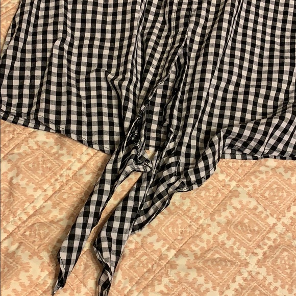 Shirt - Picture 3 of 5